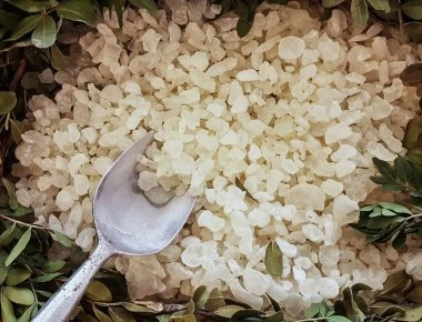 Το αρωματικό τρόφιμο που προστατεύει την καρδιά, τα αγγεία και ρίχνει τη χοληστερόλη